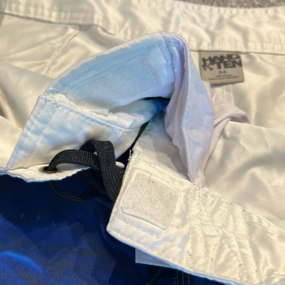 Hang Ten men’s board shorts size 34 waist - Picture 4 of 7